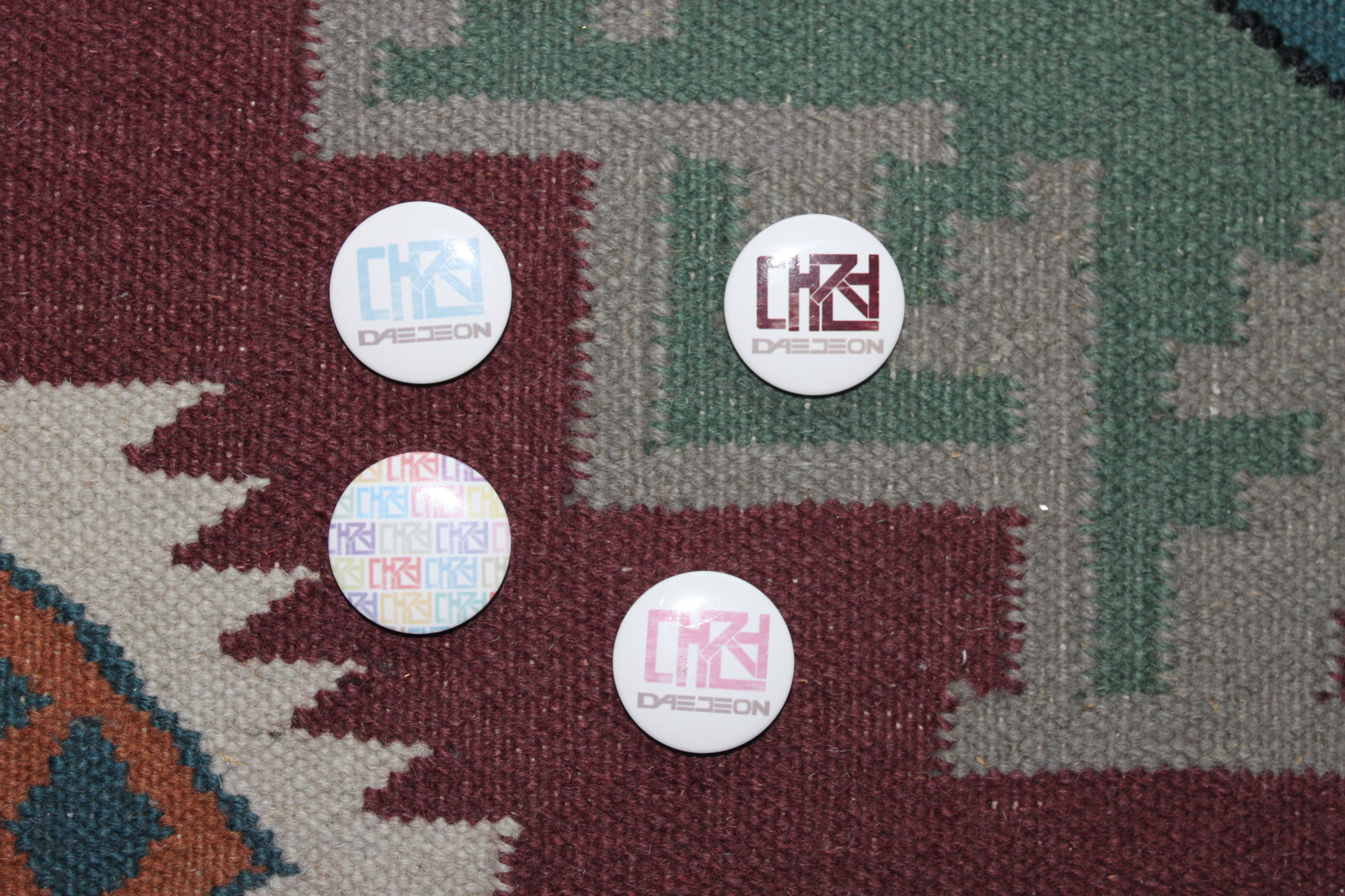 daejeon buttons