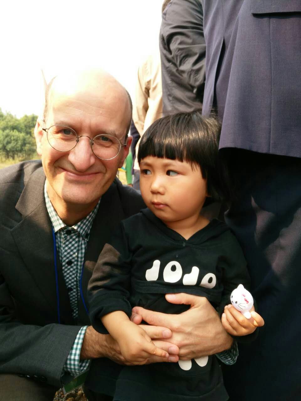 跟新的小朋友在高淳县